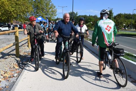 Inauguration de la véloroute de la Rhune : piste cyclable Chantaco - Col de Saint-Ignace