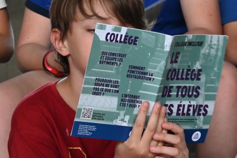 le collège de tous les élèves